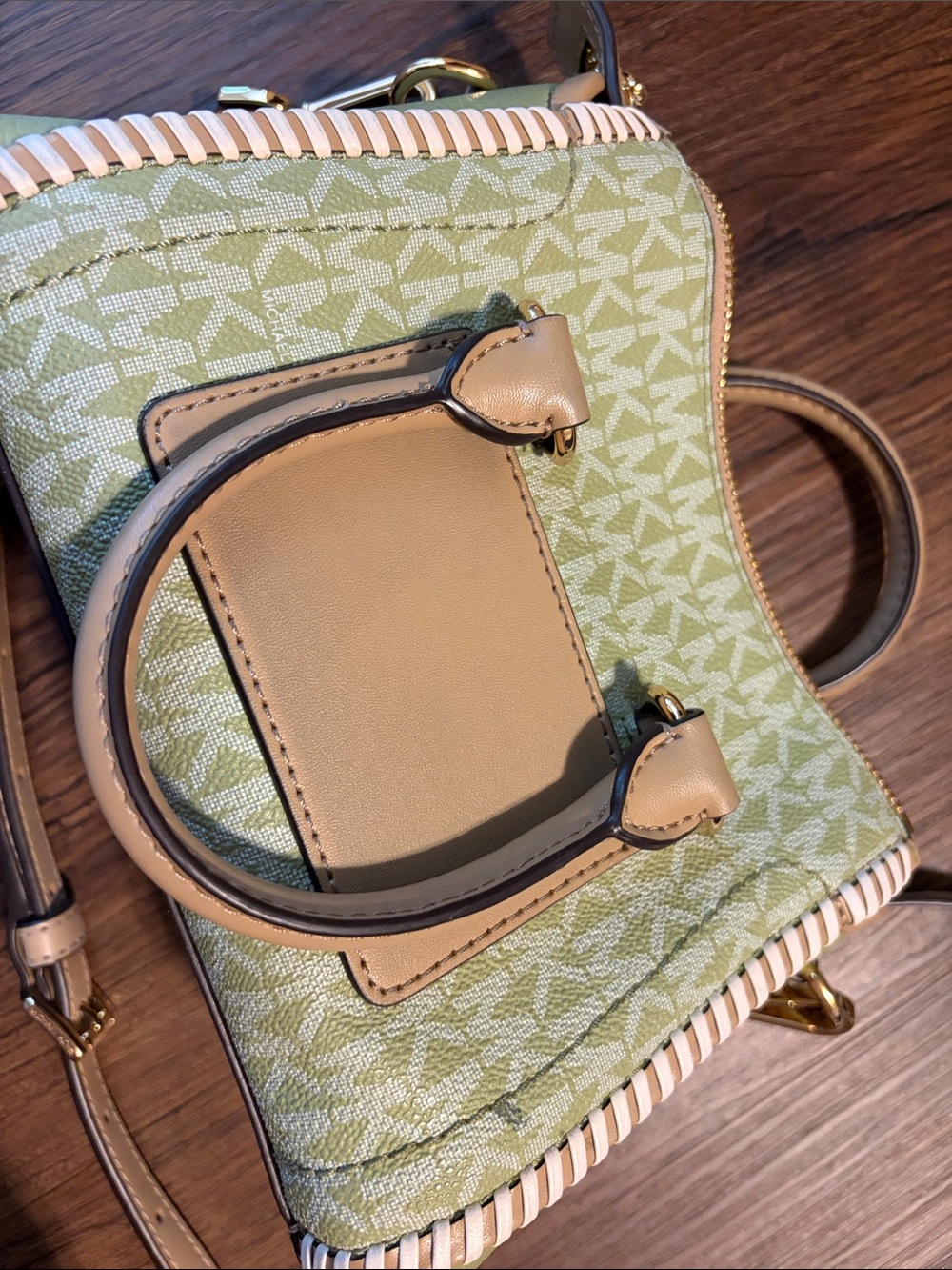 Michael Kors Light Green Signature Satchel with Beige Trim - Picture 4 of 5